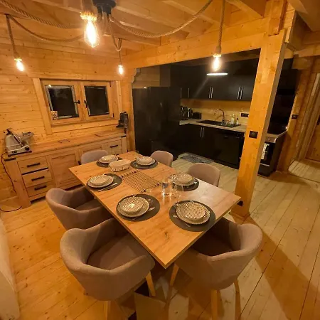 Au Coeur De L'auvergne